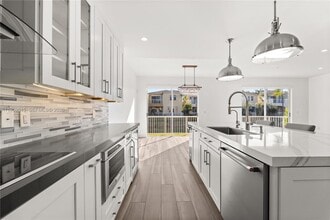 Building Photo - 3110 NE 210th Terrace