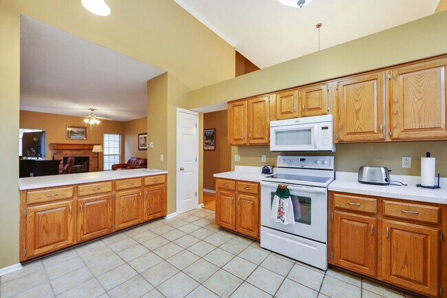 Foto del edificio - FOR LEASE: SINGLE-FAMILY HOME IN MJ!