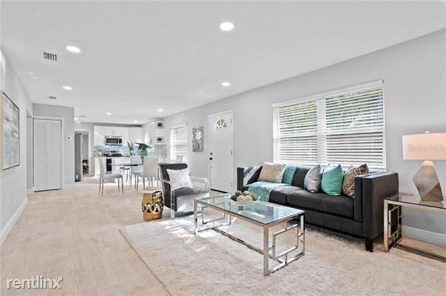 Foto del edificio - 4 br, 2 bath House - 2701 W Juneau St