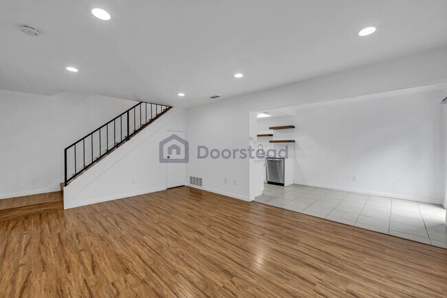 Foto del edificio - 12464 Rancho Vista Dr