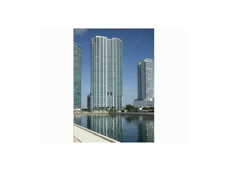 Primary Photo - 900 Biscayne Blvd