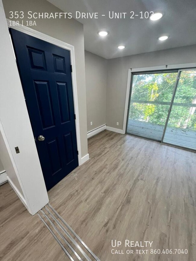 Building Photo - 353 Schraffts Dr