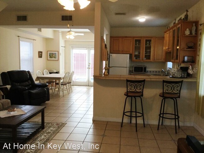 Foto del edificio - 2 br, 2 bath House - 1304 Angela Street