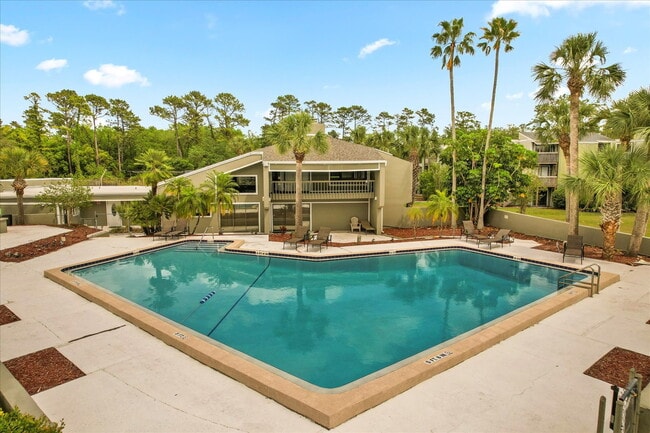 Building Photo - **Move in Special! Inquire now! **Recently...