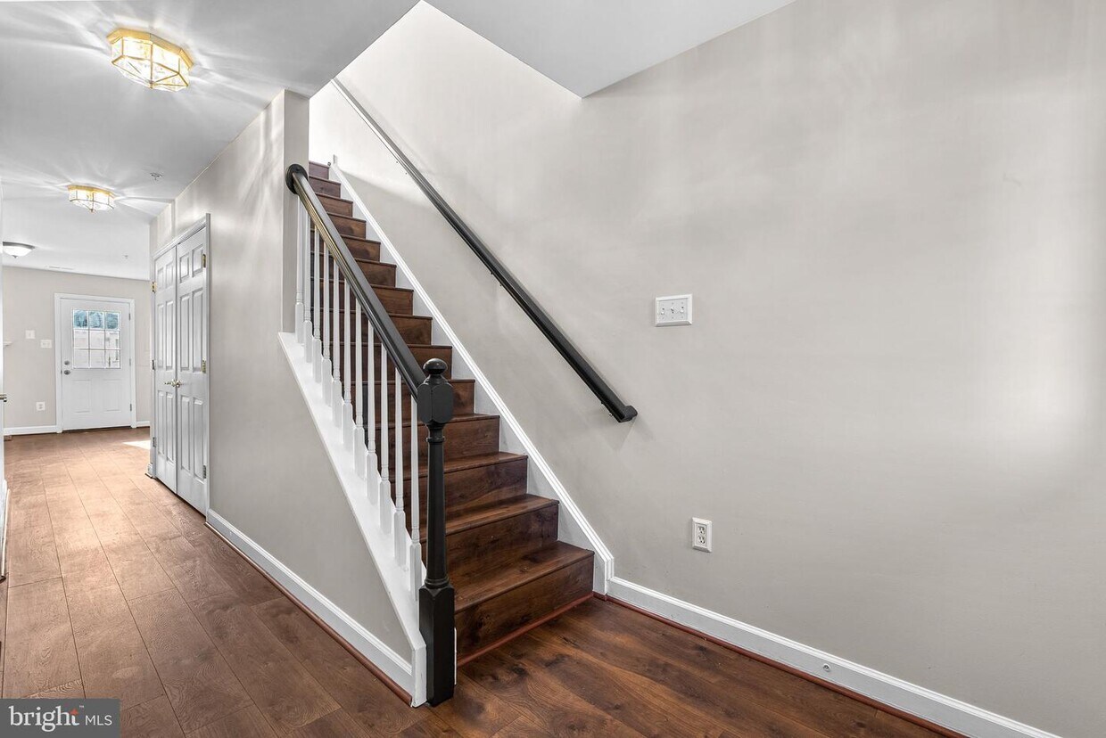 Foto principal - 3831 Sugarloaf Pkwy