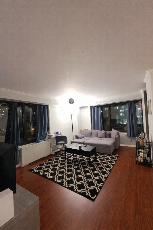 Foto del edificio - 135 Montgomery St