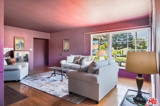 Building Photo - 6376 Nancy St