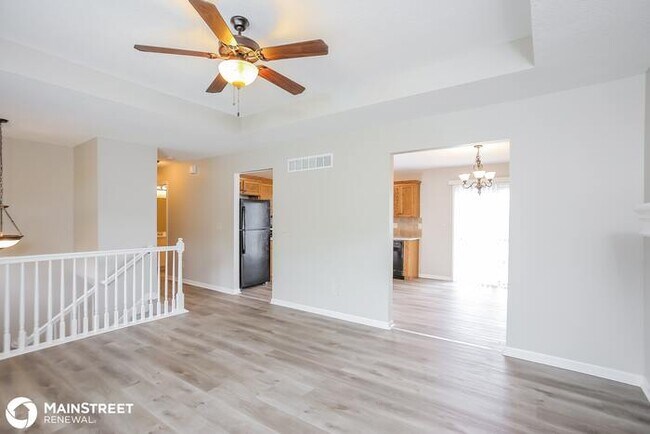 Foto del edificio - 1503 NW Hilltop Ln, Grain Valley, MO 64029