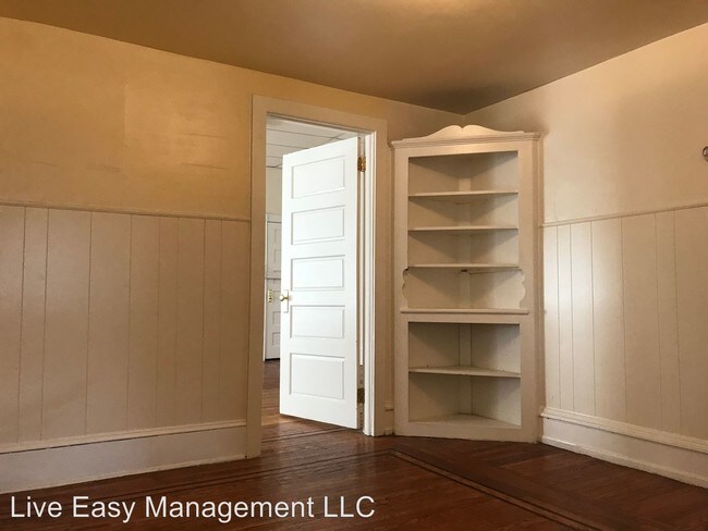 Building Photo - 808 N 63rd St