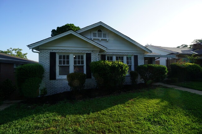 Building Photo - 1028 41st Street Ensley
