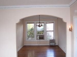Foto del edificio - 221 W Magnolia Ave