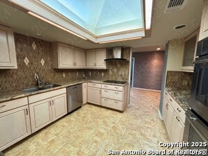 Building Photo - 5837 Northgap Dr