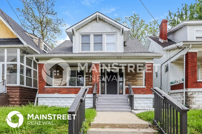 Building Photo - 3909 River Park Dr