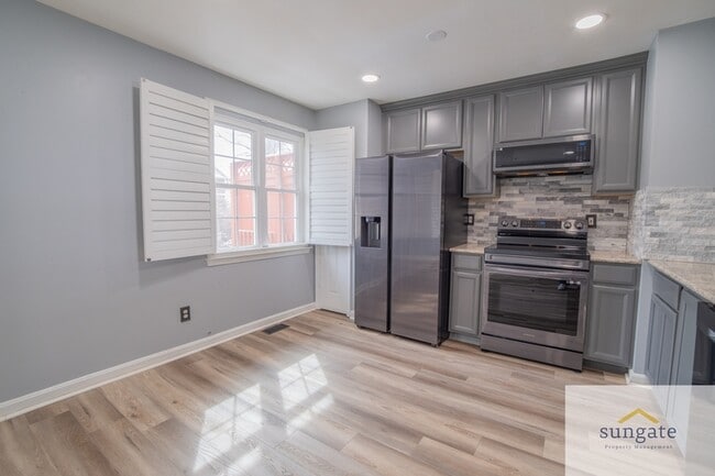 Foto del edificio - 113 Brightwater Dr