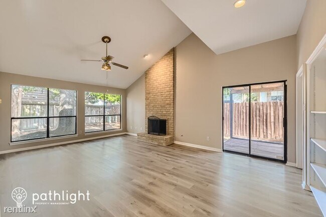 Foto del edificio - 3 br, 2 bath House - 1819 Ash Meadow Drive...