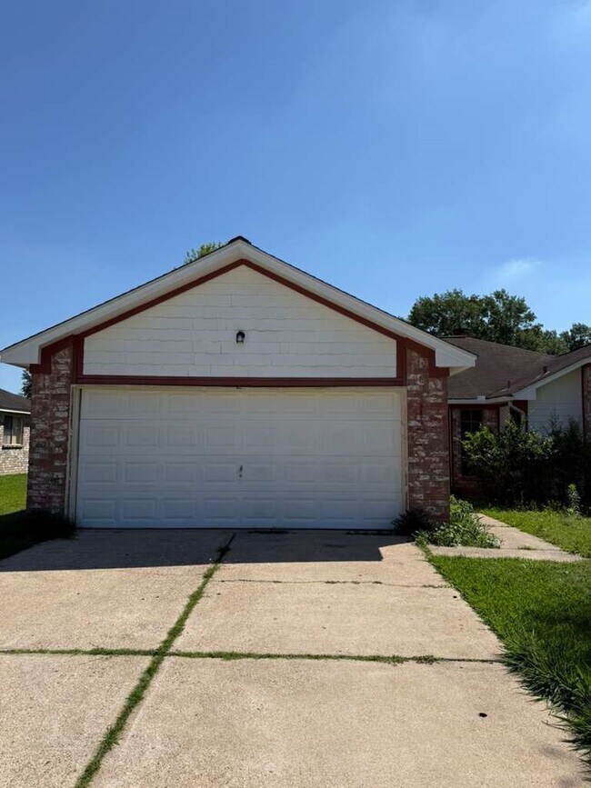Foto del edificio - 1019 Western Springs Dr