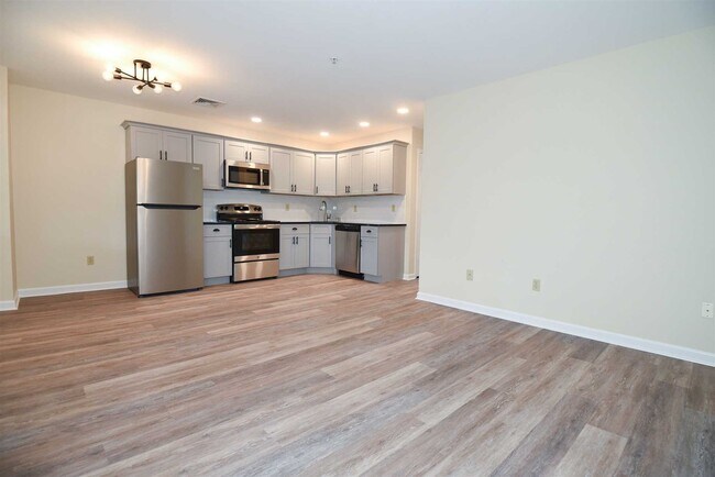 Building Photo - 151 NY-32