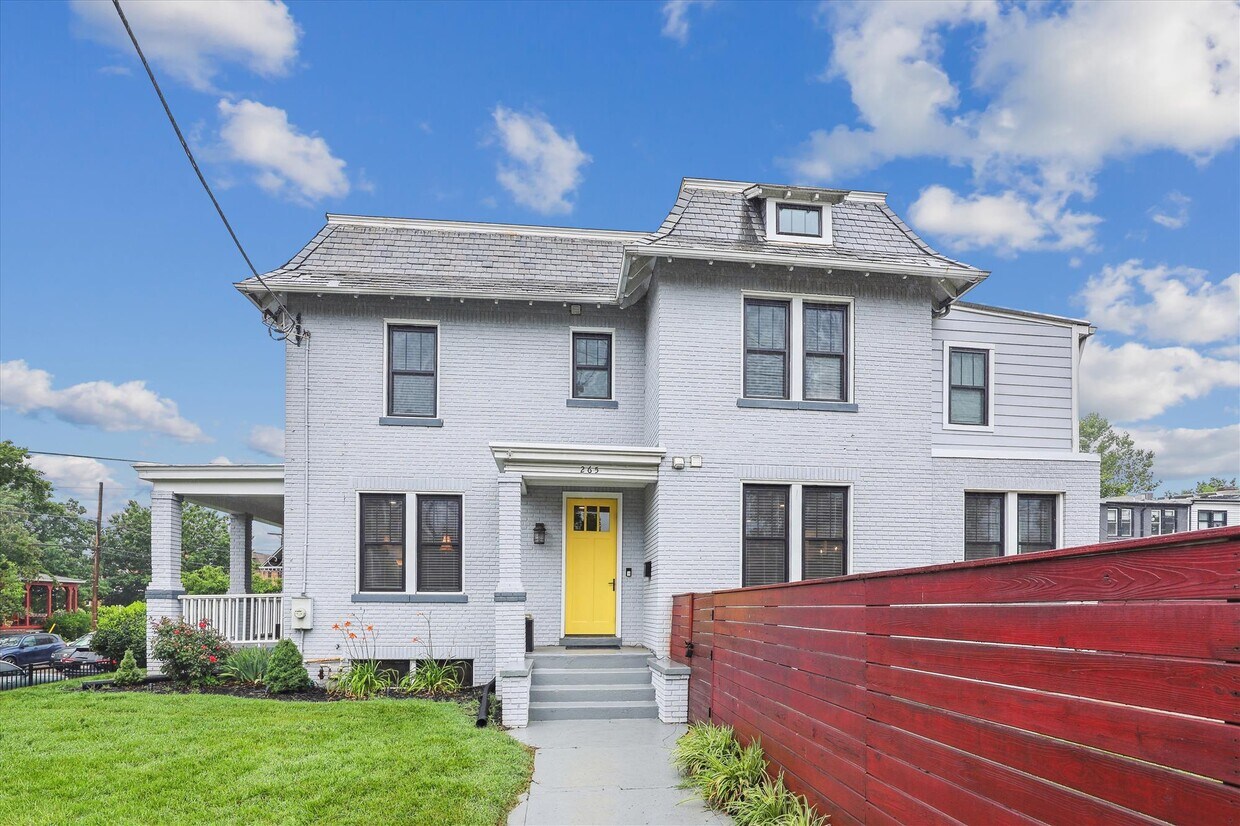 Foto principal - 265 Missouri Ave NW