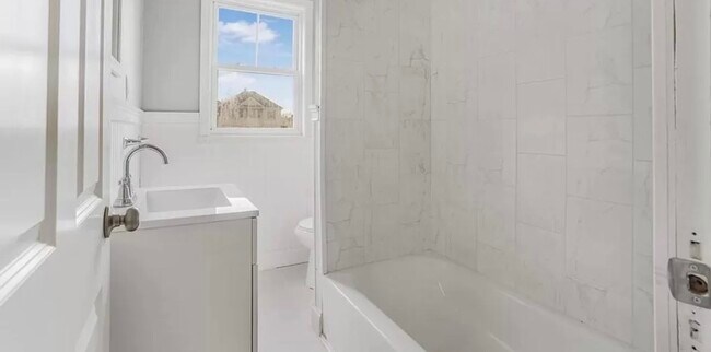 Foto del edificio - 475 Tecumseh St