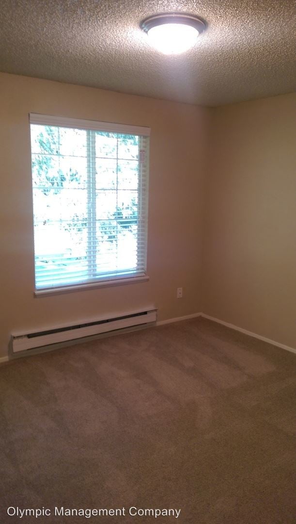 4910 Auto Center Way, Bremerton, WA 98312 Condo for Rent