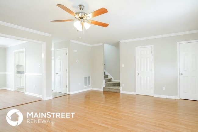 Building Photo - 4917 Windblown Ct