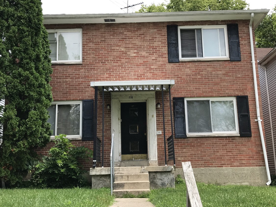 Building Photo - 110 Wroe Ave
