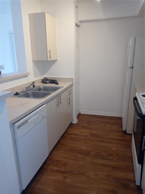 Building Photo - 777 SW 111th Way