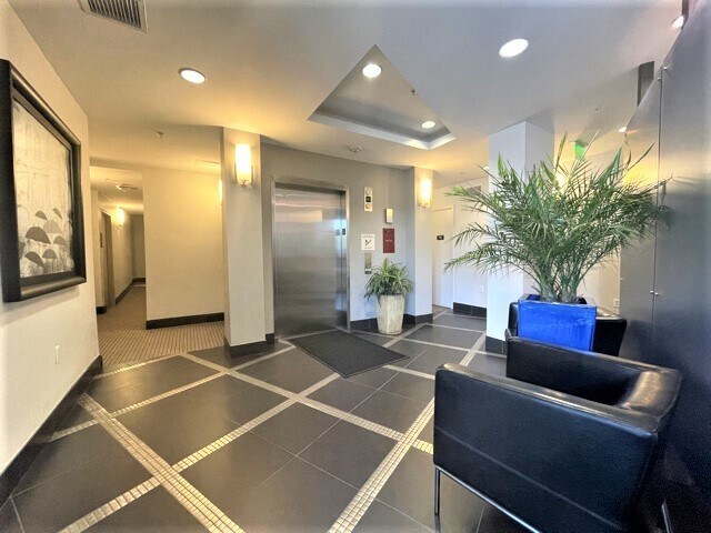 Foto del edificio - 919 Florida Ave NW
