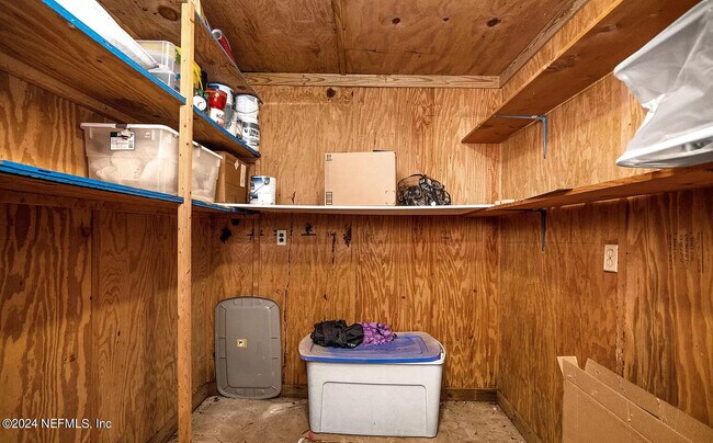 Building Photo - 5054 Pirates Cove Rd