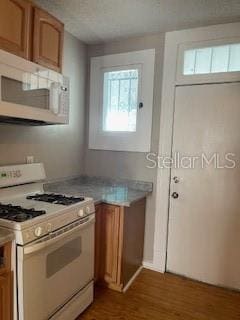 Foto del edificio - 912 E St Clair St