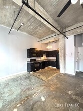 Building Photo - 500 Delaware St
