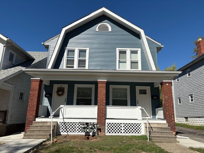 Building Photo - A newly updated 3 bedroom in Old North!