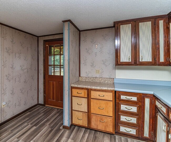 Building Photo - 2 Bedroom 2 Bath Doublewide in Dudley!