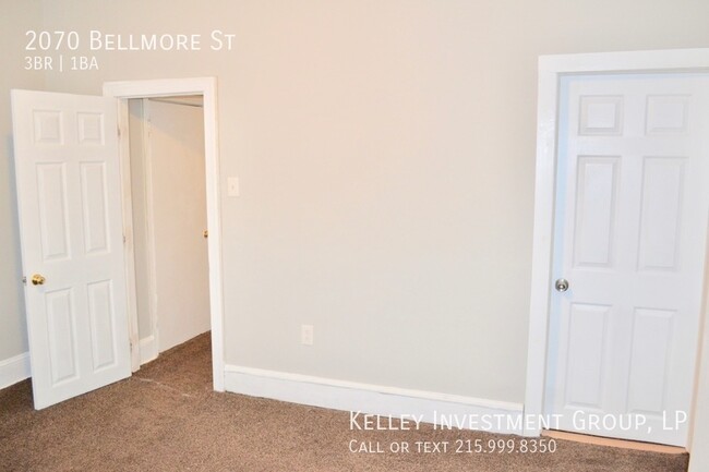 Building Photo - 2070 Bellmore St