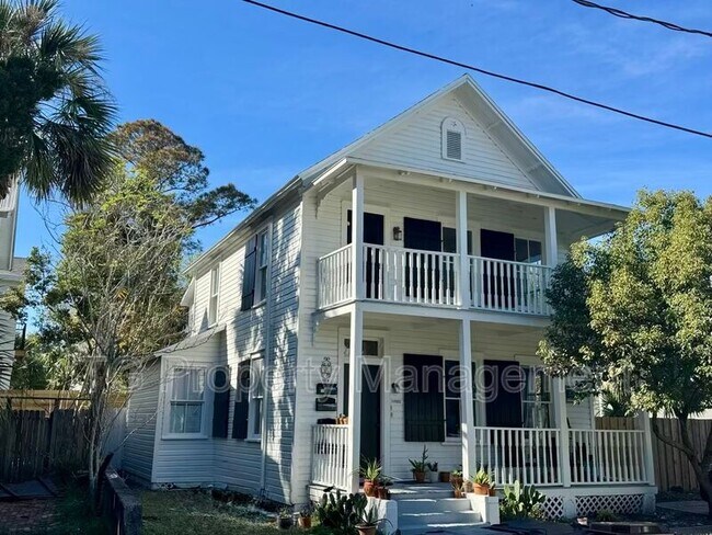 Foto del edificio - 32 UP Sanford St