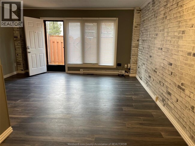 Building Photo - 6704 Rose-Ville Garden Dr