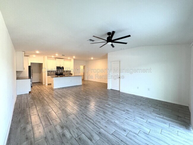 Building Photo - 5442 Limestone St