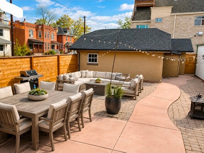 Foto del edificio - 2256 N Emerson St