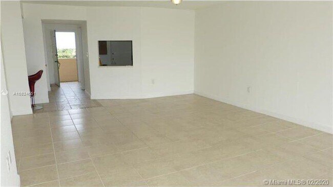 Foto del edificio - 1750 NE 191st St