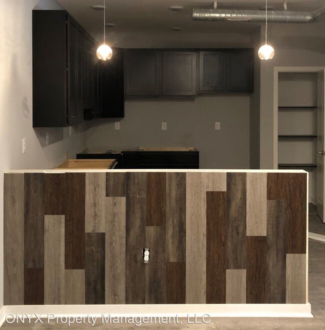 Foto del edificio - 128 Vineyard Ave