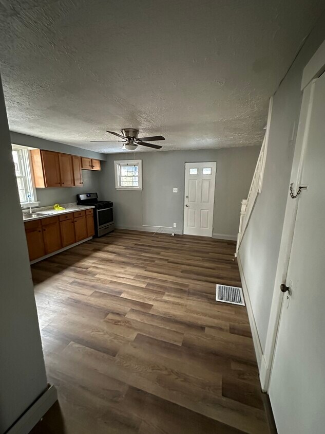 203 6th Ave, Aliquippa, PA 15001 House Rental in Aliquippa, PA