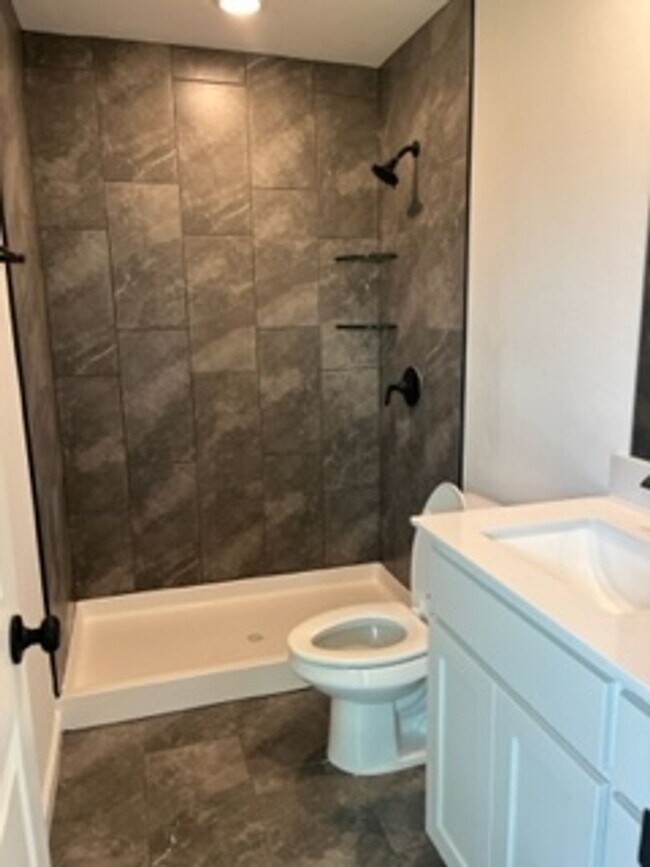 Building Photo - 1st Month Free!