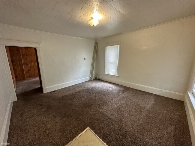 Foto del edificio - 2 br, 1 bath Duplex - 611 Oak St