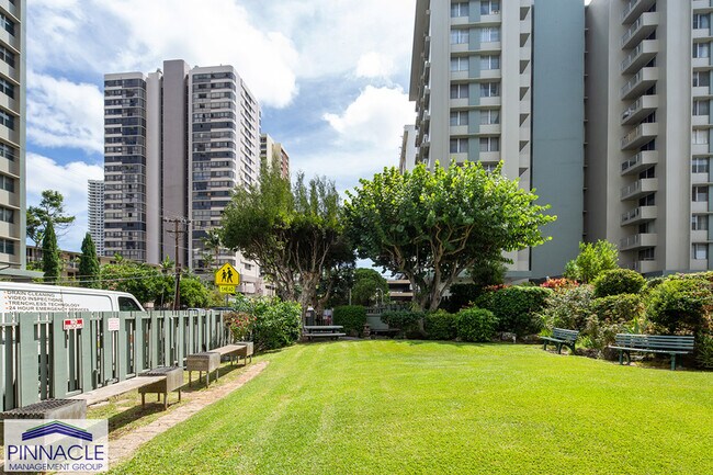 Foto del edificio - 2637 Kuilei St