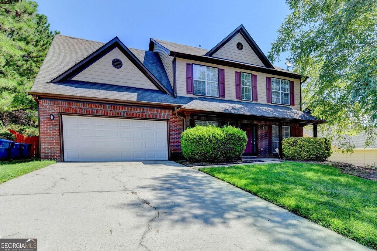 Primary Photo - Gorgeous 4 bedroom home in Dacula swim/ten...