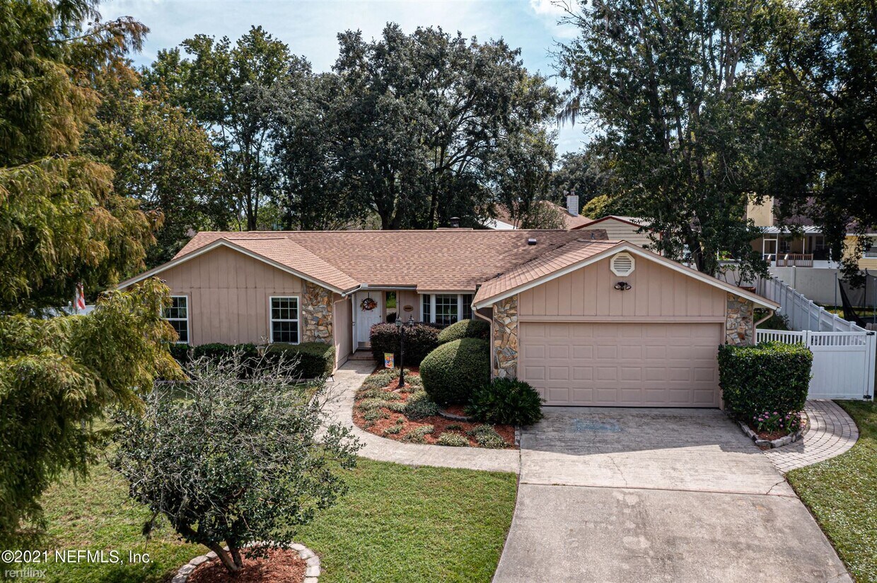 Primary Photo - 3 br, 2 bath House - 2285 RICHARD LEE ST