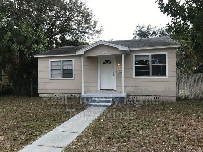 Building Photo - 4048 3rd Ave S