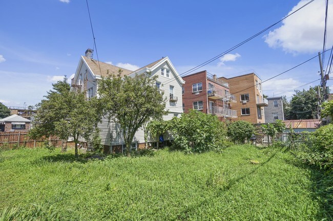 Building Photo - 8739 19th Ave