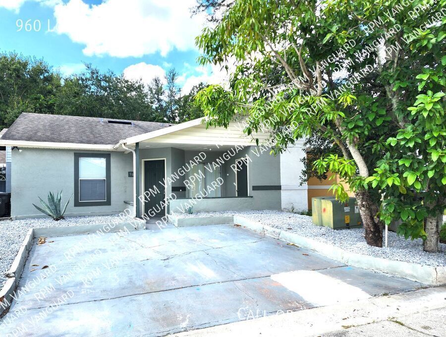 Foto principal - 960 Loquat Tree Rd