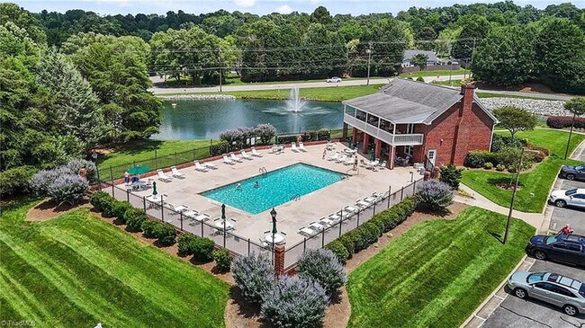 Foto del edificio - Build Equity While Leasing - Lease to Own